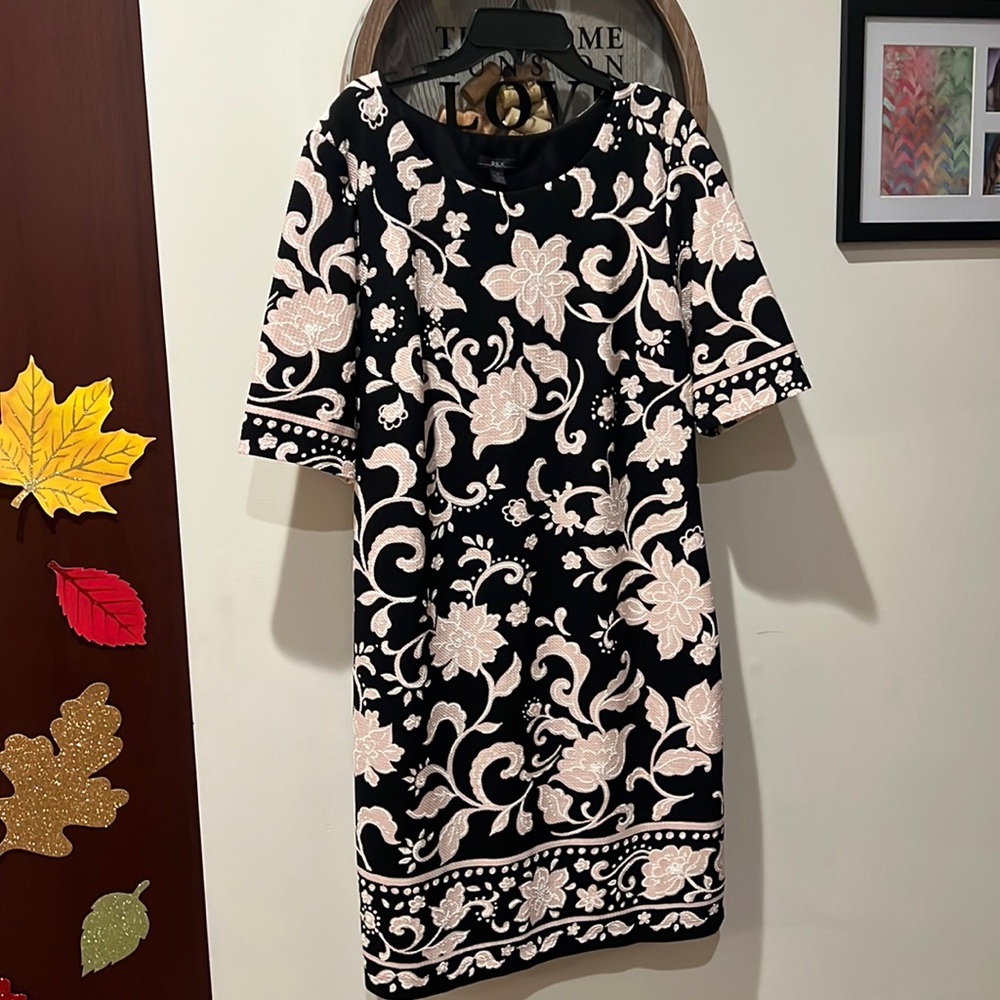 NWT Ladies Black dress size 14.